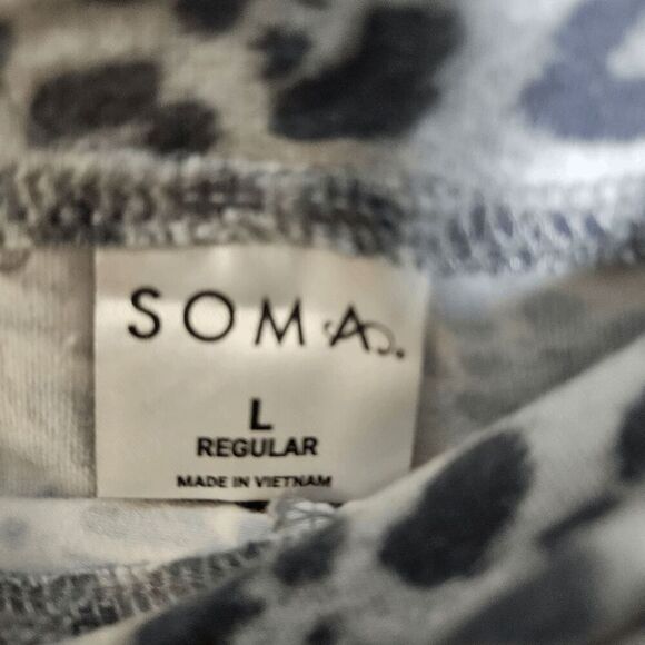 SOMA Long Sleeve Button Down and Pajama Pants Leopard Print Sleepwear Women's Bl - Picture 3 of 4